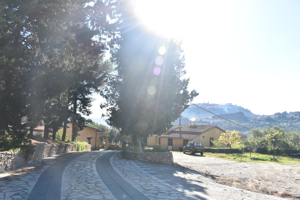 Azienda Agrituristica Biologica Il Querceto *